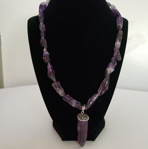 Precious stone necklace
